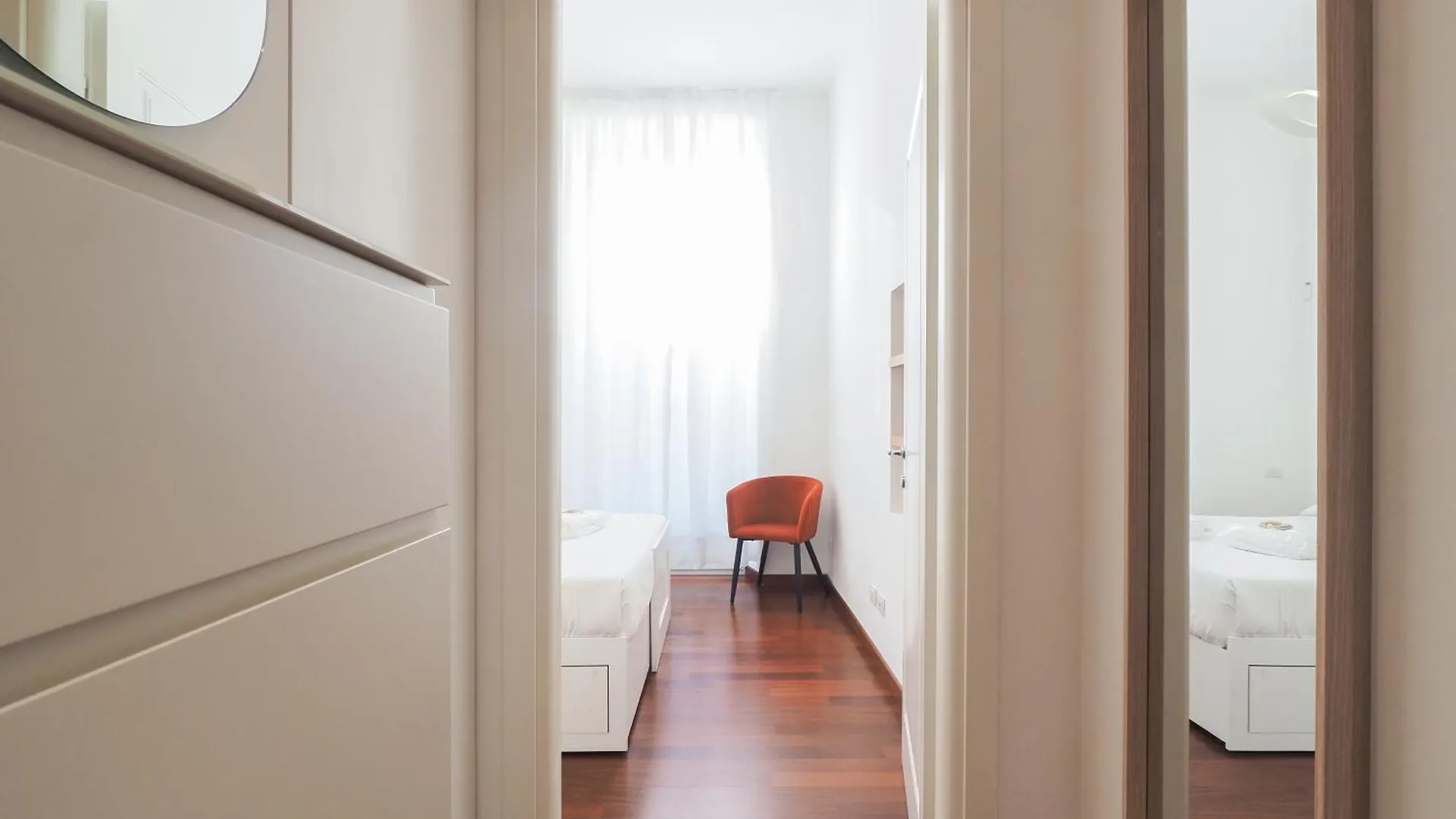 Bright Apartment In Porta Romana - Vannucci Милан